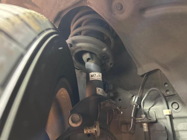 CX-5 25S Lパッケージ マツダコネクトナビ 全周囲カメラ 衝突被害軽減装置 カラーヘッドアップディスプレイ ブラインドスポットモニター レーダークルーズ LEDヘッドライト 純正19インチアルミ ETC フルセグ(30枚目)