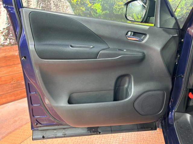 セレナ ハイウェイスター　ＶセレクションＩＩ　ＢＩＧ－Ｘ１１型ナビ　両側電動スライドドア全周囲カメラ　衝突被害軽減システム　レーダークルーズ　禁煙車　ドラレコ　コーナーセンサー　スマートキー　ビルトインＥＴＣ　オートハイビーム　車線逸脱警報（36枚目）