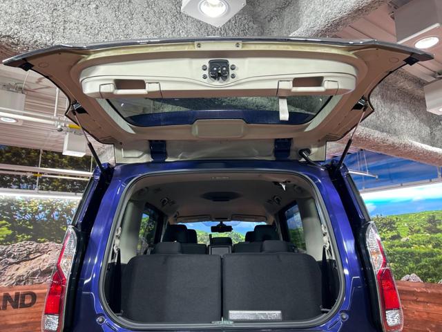 セレナ ハイウェイスター　ＶセレクションＩＩ　ＢＩＧ－Ｘ１１型ナビ　両側電動スライドドア全周囲カメラ　衝突被害軽減システム　レーダークルーズ　禁煙車　ドラレコ　コーナーセンサー　スマートキー　ビルトインＥＴＣ　オートハイビーム　車線逸脱警報（44枚目）