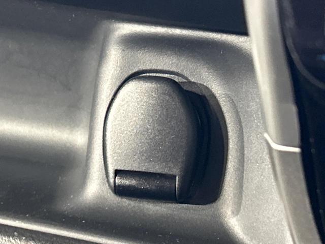 セレナ ハイウェイスター　ＶセレクションＩＩ　ＢＩＧ－Ｘ１１型ナビ　両側電動スライドドア全周囲カメラ　衝突被害軽減システム　レーダークルーズ　禁煙車　ドラレコ　コーナーセンサー　スマートキー　ビルトインＥＴＣ　オートハイビーム　車線逸脱警報（62枚目）