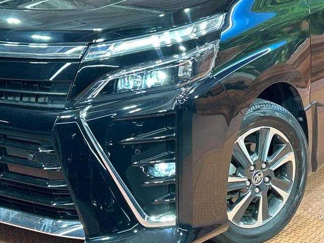 ヴォクシー ZS 煌III 両側電動スライドドア 純正10インチナビ バックカメラ トヨタセーフティセンス 禁煙車 ハーフレザーシート コーナーセンサー スマートキー LEDヘッド ビルトインETC クルコン オートハイビーム(13枚目)