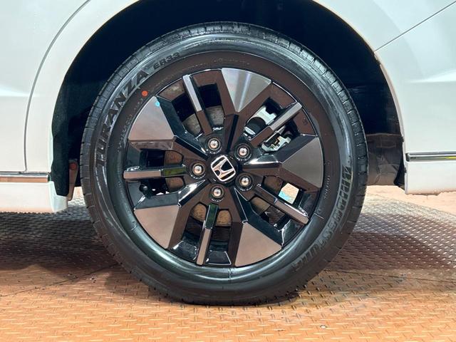 ステップワゴン e:HEVスパーダ 登録済未使用車 純正11型ナビ バックカメラ パワーバックドア 両側パワースライドドア ホンダセンシング ブラインドスポットモニター 前席シートヒーター オットマン LEDヘッド 純正16インチアルミ(24枚目)