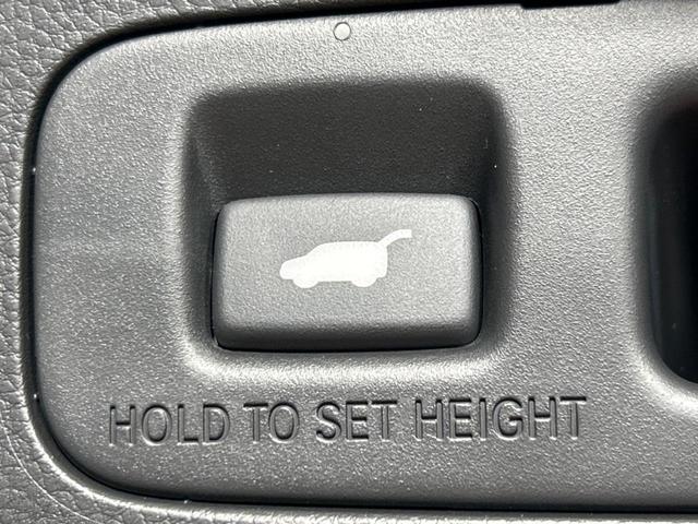 ステップワゴン e:HEVスパーダ 登録済未使用車 純正11型ナビ バックカメラ パワーバックドア 両側パワースライドドア ホンダセンシング ブラインドスポットモニター 前席シートヒーター オットマン LEDヘッド 純正16インチアルミ(42枚目)