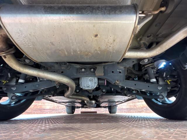 ＸＶ ２．０ｉ－Ｓ　アイサイト　４ＷＤ　ターボ　ＳＴＩスポイラー　純正ナビ　バックカメラ　アイサイトＶｅｒ２　レーダークルーズ　禁煙車　スマートキー　ＬＥＤヘッド　ビルトインＥＴＣ　車線逸脱警報　オートライト　デュアルエアコン（19枚目）