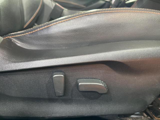 ＸＶ ２．０ｉ－Ｓ　アイサイト　４ＷＤ　ターボ　ＳＴＩスポイラー　純正ナビ　バックカメラ　アイサイトＶｅｒ２　レーダークルーズ　禁煙車　スマートキー　ＬＥＤヘッド　ビルトインＥＴＣ　車線逸脱警報　オートライト　デュアルエアコン（56枚目）