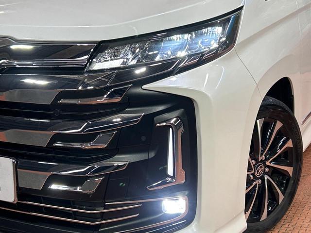 【ＬＥＤヘッドライト】悪天候や夜間走行時も良好な視界を確保し安心して運転できる高輝度ＬＥＤヘッドライトを装備！点灯速度が早く、消費電力も抑えられています。