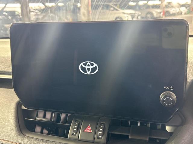ＲＡＶ４ ハイブリッドアドベンチャー　４ＷＤ　サンルーフ　純正９型ディスプレイオーディオ　全周囲カメラ　１００Ｖ電源　衝突被害軽減システム　レーダークルーズ　禁煙車　電動リアゲート　前席シートエアコン　ブラインドスポットモニター（4枚目）