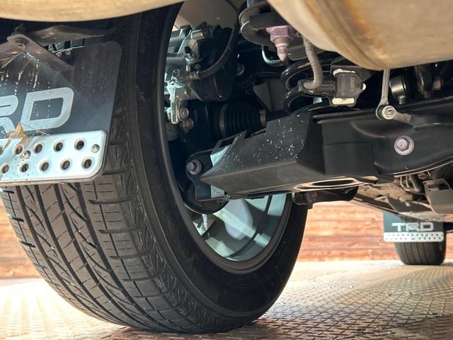 ＲＡＶ４ ハイブリッドアドベンチャー　４ＷＤ　サンルーフ　純正９型ディスプレイオーディオ　全周囲カメラ　１００Ｖ電源　衝突被害軽減システム　レーダークルーズ　禁煙車　電動リアゲート　前席シートエアコン　ブラインドスポットモニター（21枚目）