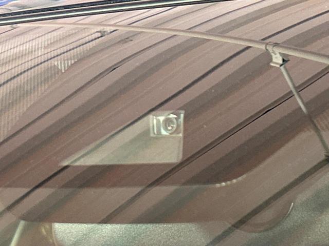 ＲＡＶ４ アドベンチャー　純正９型ナビ　バックカメラ　トヨタセーフティセンス　レーダークルーズ　ブラインドスポットモニター　禁煙車　パワーシート　ドラレコ　コーナーセンサー　スマートキー　ルーフレール　ＥＴＣ２．０（5枚目）