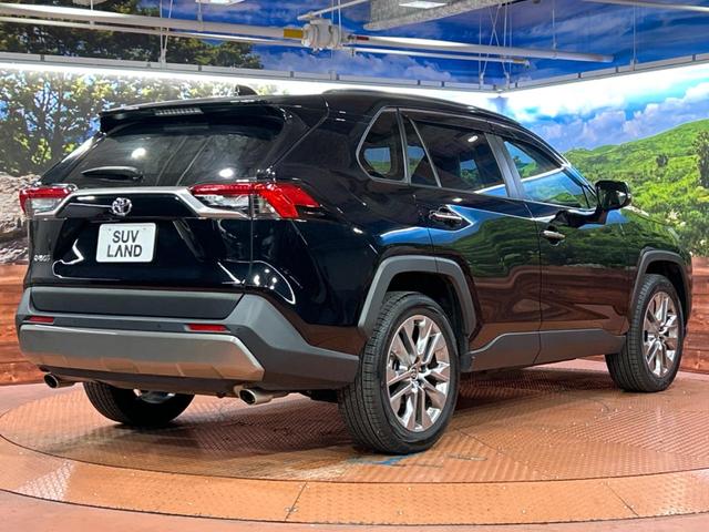 ＲＡＶ４ Ｇ　Ｚパッケージ　純正１０．５インチディスプレイオーディオ　トヨタセーフティセンス　全周囲カメラ　レーダークルーズ　ブラインドスポットモニター　パワーバックドア　シートベンチレーション　ＬＥＤヘッドライト（17枚目）