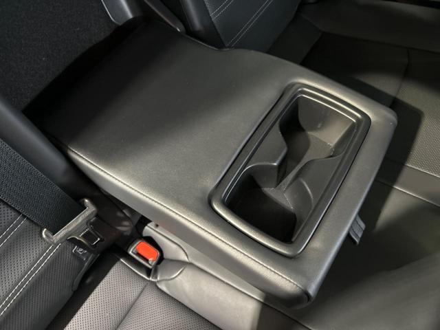 ＲＡＶ４ ハイブリッドＧ　４ＷＤ　純正１０．５型ナビ　バックカメラ　衝突被害軽減システム　レーダークルーズ　禁煙車　電動リアゲート　前席シートエアコン　パワーシート　ドラレコ　コーナーセンサー　スマートキー　ＬＥＤヘッド（48枚目）