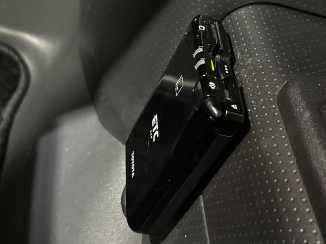 FJクルーザー ファイナルエディション 4WD フリップダウンモニター バックカメラ 禁煙車 コーナーセンサー クルーズコントロール ETC 純正20インチアルミホイール Bluetooth CD DVD再生(31枚目)