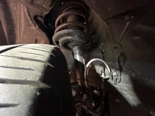 ハリアー G 純正12.3型ディスプレイ バックカメラ 衝突被害軽減装置 レーダークルーズ 禁煙車 電動リアゲート パワーシート ドラレコ コーナーセンサー デジタルインナーミラー ETC2.0 純正18インチAW(20枚目)