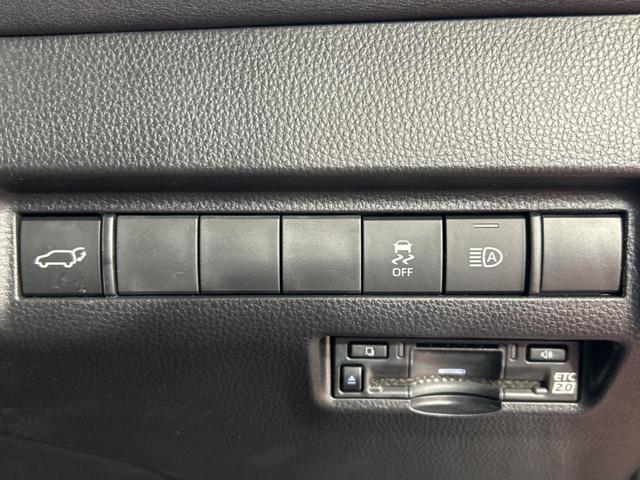 ハリアー G 純正12.3型ディスプレイ バックカメラ 衝突被害軽減装置 レーダークルーズ 禁煙車 電動リアゲート パワーシート ドラレコ コーナーセンサー デジタルインナーミラー ETC2.0 純正18インチAW(31枚目)