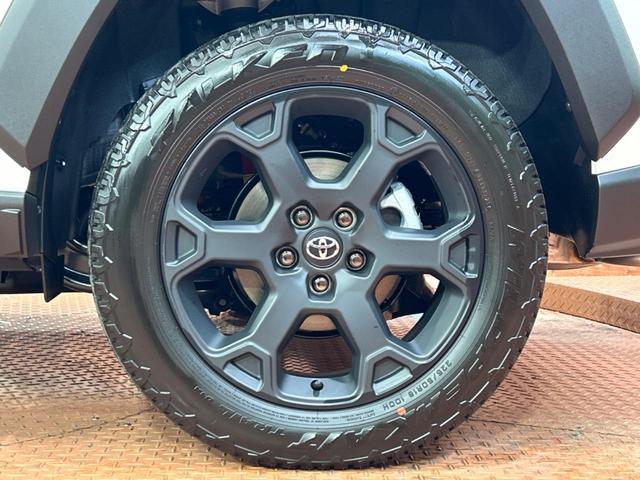 ＲＡＶ４ ハイブリッドアドベンチャー　オフロードパッケージＩＩ　４ＷＤ　純正１０インチナビ　バックカメラ　トヨタセーフティセンス　レーダークルーズ　禁煙車　レザーシート　前席シートエアコン　パワーシート　コーナーセンサー　スマートキー　ＬＥＤヘッド　ＥＴＣ２．０（21枚目）
