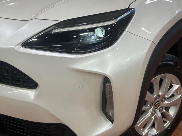 ヤリスクロス ハイブリッドＧ　純正８インチナビ付ディスプレイオーディオ　トヨタセーフティセンス　禁煙車　レーダークルーズ　ブラインドスポットモニター　ＬＥＤヘッドライト　純正１６インチアルミホイール　フルセグ　Ｂｌｕｅｔｏｏｔｈ（12枚目）