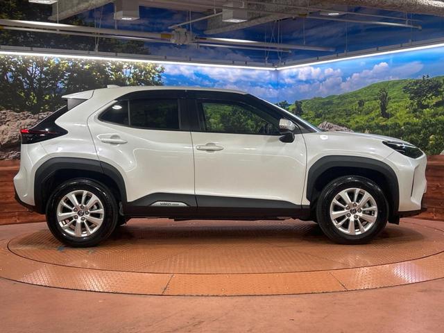 ヤリスクロス ハイブリッドＧ　純正８インチナビ付ディスプレイオーディオ　トヨタセーフティセンス　禁煙車　レーダークルーズ　ブラインドスポットモニター　ＬＥＤヘッドライト　純正１６インチアルミホイール　フルセグ　Ｂｌｕｅｔｏｏｔｈ（26枚目）