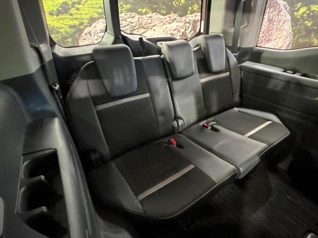 ステップワゴンスパーダ スパーダハイブリッド G・EX ホンダセンシング フリップダウンモニター 純正ナビ バックカメラ ホンダセンシング LEDヘッドライト シートヒーター 両側電動スライドドア ETC フルセグ スマートキー 純正16インチアルミホイール(9枚目)