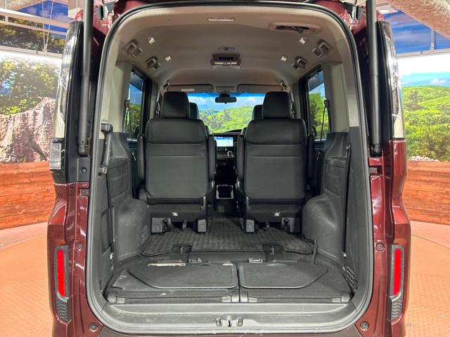 ステップワゴンスパーダ スパーダハイブリッド G・EX ホンダセンシング フリップダウンモニター 純正ナビ バックカメラ ホンダセンシング LEDヘッドライト シートヒーター 両側電動スライドドア ETC フルセグ スマートキー 純正16インチアルミホイール(10枚目)