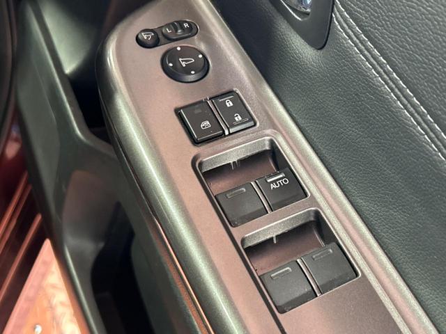 ステップワゴンスパーダ スパーダハイブリッド G・EX ホンダセンシング フリップダウンモニター 純正ナビ バックカメラ ホンダセンシング LEDヘッドライト シートヒーター 両側電動スライドドア ETC フルセグ スマートキー 純正16インチアルミホイール(44枚目)