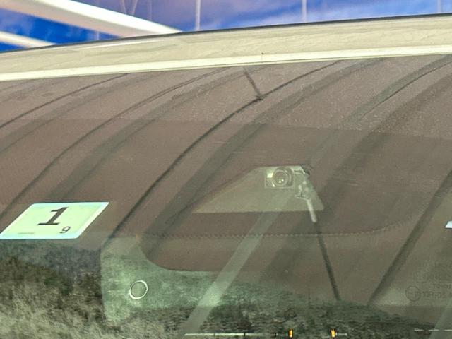 アルファード ２．５Ｓ　Ｃパッケージ　サンルーフ　フリップダウンモニター　純正９インチナビ付ディスプレイオーディオ　デジタルインナーミラー　ブラインドスポットモニター　フルセグ　Ｂｌｕｅｔｏｏｔｈ再生　両側電動スライドドア　電動リアゲート（29枚目）