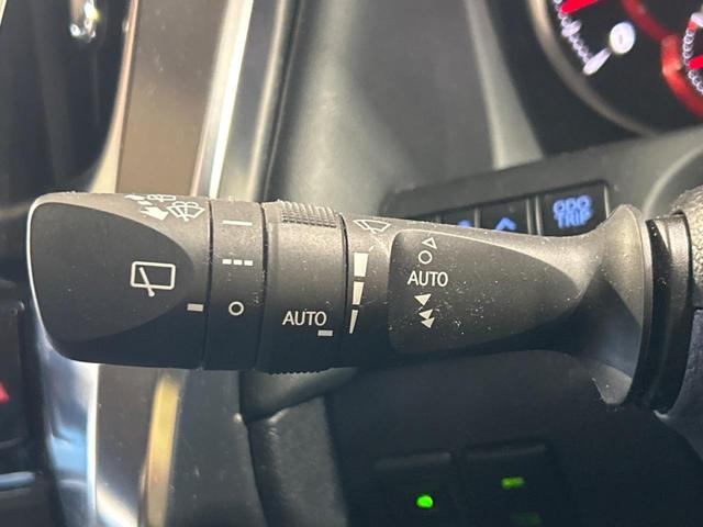 アルファード ２．５Ｓ　Ｃパッケージ　サンルーフ　フリップダウンモニター　純正９インチナビ付ディスプレイオーディオ　デジタルインナーミラー　ブラインドスポットモニター　フルセグ　Ｂｌｕｅｔｏｏｔｈ再生　両側電動スライドドア　電動リアゲート（46枚目）