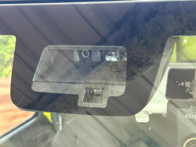 【スズキ　セーフティサポート】走行中に前方の車両等を認識し、衝突しそうな時は警報とブレーキで衝突回避と被害軽減をアシスト。より安全にドライブをお楽しみいただけます。