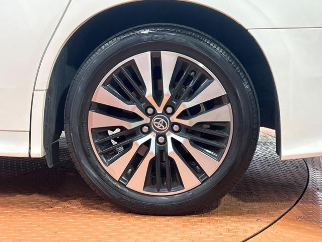 アルファード ２．５Ｓ　Ｃパッケージ　ツインムーンルーフ　フリップダウンモニター　純正ディスプレイオーディオ　バックカメラ　ブラインドスポットモニター　デジタルインナーミラー　レーダークルーズ　パワーバックドア　フルセグ（55枚目）