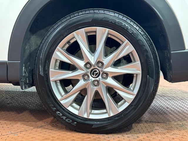 ＣＸ－８ ＸＤプロアクティブ　４ＷＤ　後席モニター　マツダコネクトナビ　全周囲カメラ　衝突被害軽減システム　レーダークルーズ　禁煙車　電動リアゲート　パワーシート　ドラレコ　コーナーセンサー　スマートキー　ＬＥＤヘッド（24枚目）