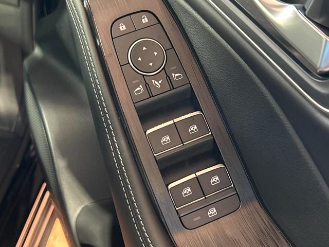 エクストレイル G e-4ORCE 4WD 純正12型ナビ 全周囲カメラ 衝突被害軽減装置 レーダークルーズ 禁煙車 電動リアゲート 100v電源 前席シートヒーター デジタルインナーミラー ヘッドアップディスプレイ パワーシート(56枚目)