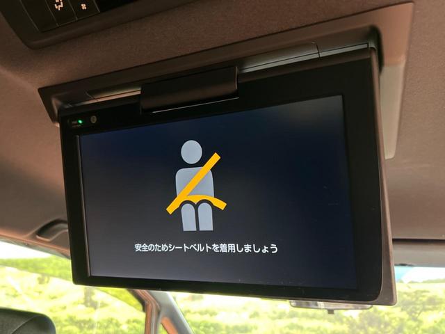 ヴォクシー ＺＳ　煌ＩＩ　両側電動スライドドア　後席モニター　純正１０型ナビ　バックカメラ　衝突被害軽減装置　禁煙車　ドラレコ　ＥＴＣ２．０　クルーズコントロール　スマートキー　ＬＥＤヘッドライト　純正１６インチアルミホイル（3枚目）