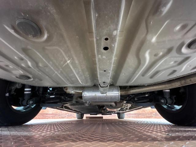 ヴォクシー ＺＳ　煌ＩＩ　両側電動スライドドア　後席モニター　純正１０型ナビ　バックカメラ　衝突被害軽減装置　禁煙車　ドラレコ　ＥＴＣ２．０　クルーズコントロール　スマートキー　ＬＥＤヘッドライト　純正１６インチアルミホイル（19枚目）