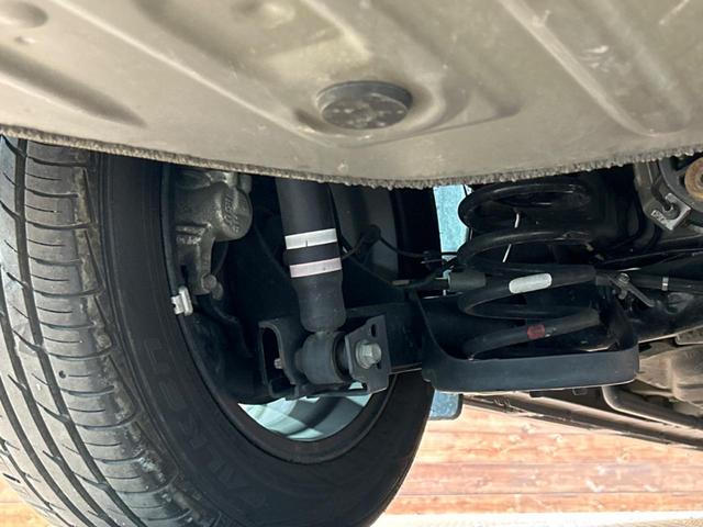 ヴォクシー ＺＳ　煌ＩＩ　両側電動スライドドア　後席モニター　純正１０型ナビ　バックカメラ　衝突被害軽減装置　禁煙車　ドラレコ　ＥＴＣ２．０　クルーズコントロール　スマートキー　ＬＥＤヘッドライト　純正１６インチアルミホイル（21枚目）