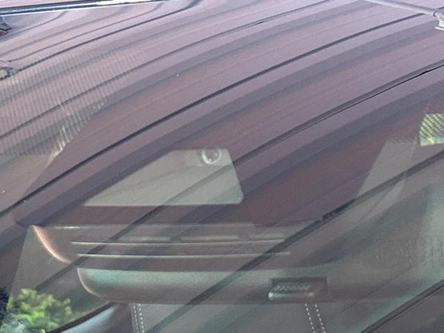 ヤリスクロス ハイブリッドＺ　純正ナビ付ディスプレイオーディオ　全周囲カメラ　トヨタセーフティセンス　禁煙車　レーダークルーズ　ブラインドスポットモニター　Ｂｌｕｅｔｏｏｔｈ再生　ＬＥＤヘッドライト　純正１８インチアルミホイール（5枚目）