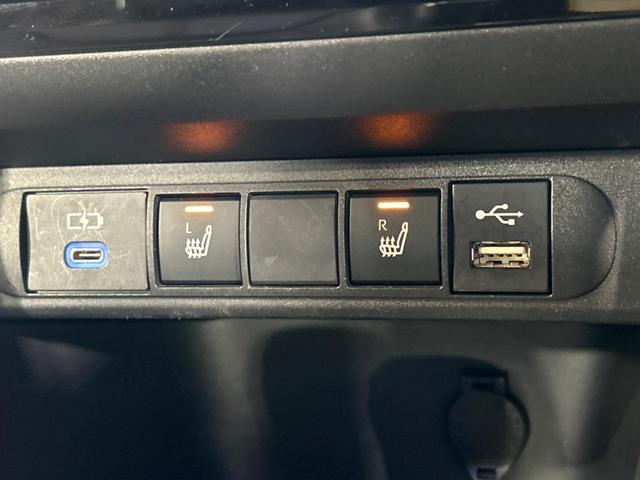 ヤリスクロス ハイブリッドＺ　純正ナビ付ディスプレイオーディオ　全周囲カメラ　トヨタセーフティセンス　禁煙車　レーダークルーズ　ブラインドスポットモニター　Ｂｌｕｅｔｏｏｔｈ再生　ＬＥＤヘッドライト　純正１８インチアルミホイール（7枚目）