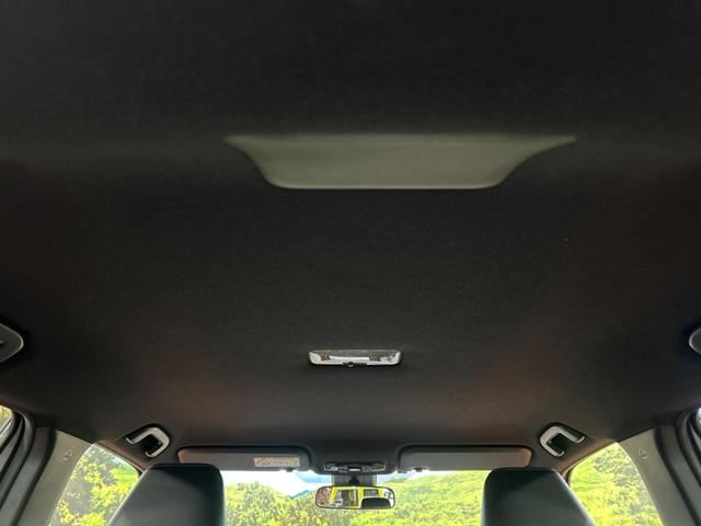 ヤリスクロス ハイブリッドＺ　純正ナビ付ディスプレイオーディオ　全周囲カメラ　トヨタセーフティセンス　禁煙車　レーダークルーズ　ブラインドスポットモニター　Ｂｌｕｅｔｏｏｔｈ再生　ＬＥＤヘッドライト　純正１８インチアルミホイール（41枚目）