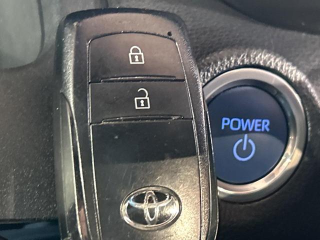 ヤリスクロス ハイブリッドＺ　純正ナビ付ディスプレイオーディオ　全周囲カメラ　トヨタセーフティセンス　禁煙車　レーダークルーズ　ブラインドスポットモニター　Ｂｌｕｅｔｏｏｔｈ再生　ＬＥＤヘッドライト　純正１８インチアルミホイール（44枚目）