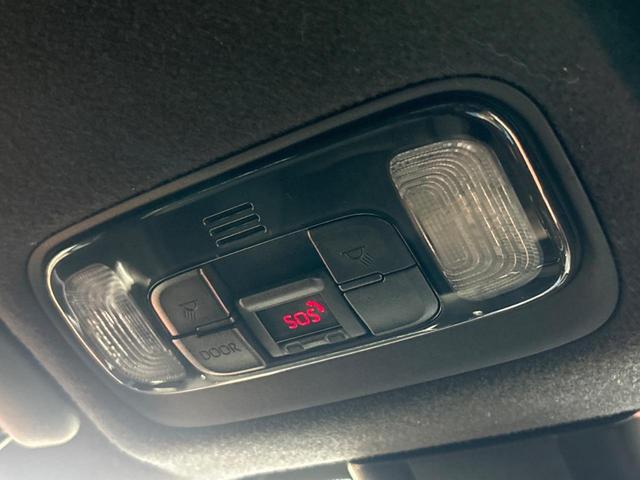 ヤリスクロス ハイブリッドＺ　純正ナビ付ディスプレイオーディオ　全周囲カメラ　トヨタセーフティセンス　禁煙車　レーダークルーズ　ブラインドスポットモニター　Ｂｌｕｅｔｏｏｔｈ再生　ＬＥＤヘッドライト　純正１８インチアルミホイール（46枚目）