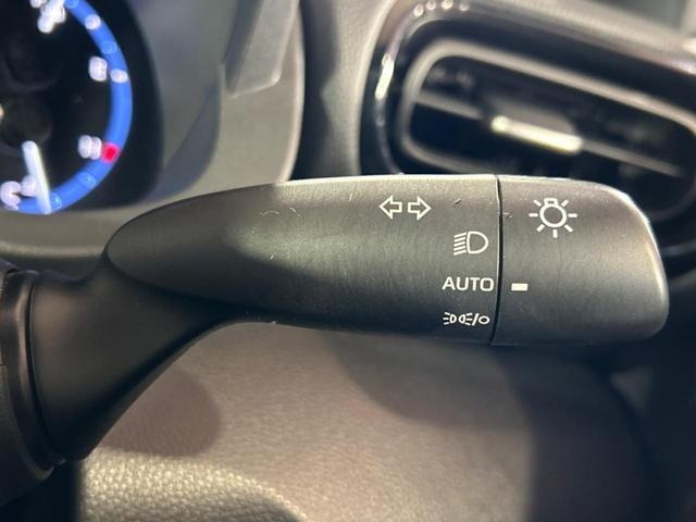 ヤリスクロス ハイブリッドＺ　純正ナビ付ディスプレイオーディオ　全周囲カメラ　トヨタセーフティセンス　禁煙車　レーダークルーズ　ブラインドスポットモニター　Ｂｌｕｅｔｏｏｔｈ再生　ＬＥＤヘッドライト　純正１８インチアルミホイール（57枚目）