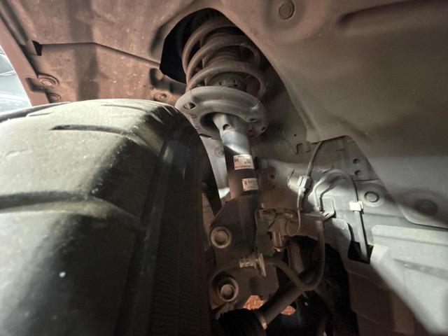 ＣＸ－８ ２５Ｓ　Ｌパッケージ　７人乗り　純正１０．２５型ナビ　サンルーフ　全周囲カメラ　ＢＯＳＥサウンド　衝突被害軽減システム　レーダークルーズ　禁煙車　レザーシート　前席シートエアコン　コーナーセンサー　　ＬＥＤヘッド　ＥＴＣ（21枚目）