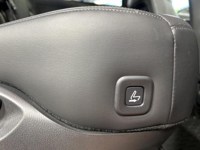 ＣＸ－８ ２５Ｓ　Ｌパッケージ　７人乗り　純正１０．２５型ナビ　サンルーフ　全周囲カメラ　ＢＯＳＥサウンド　衝突被害軽減システム　レーダークルーズ　禁煙車　レザーシート　前席シートエアコン　コーナーセンサー　　ＬＥＤヘッド　ＥＴＣ（44枚目）