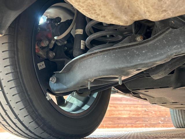 ＣＸ－８ ２５Ｓ　Ｌパッケージ　７人乗り　純正１０．２５型ナビ　サンルーフ　全周囲カメラ　ＢＯＳＥサウンド　衝突被害軽減システム　レーダークルーズ　禁煙車　レザーシート　前席シートエアコン　コーナーセンサー　　ＬＥＤヘッド　ＥＴＣ（74枚目）