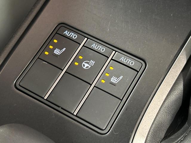 UX UX200 バージョンC 純正ナビ 全周囲カメラ 前席シートヒーター セーフティシステム レーダークルーズ ブラインドスポットモニター LEDヘッド パワーシート 純正17インチアルミ bluetooth接続 ドラレコ ETC(6枚目)