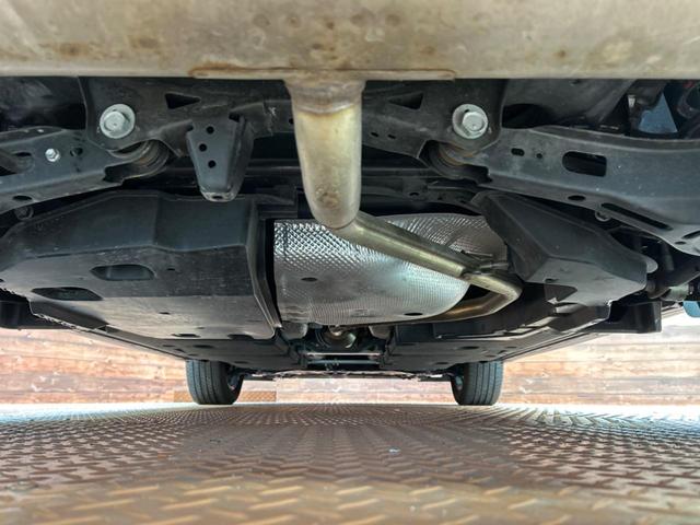 UX UX200 バージョンC 純正ナビ 全周囲カメラ 前席シートヒーター セーフティシステム レーダークルーズ ブラインドスポットモニター LEDヘッド パワーシート 純正17インチアルミ bluetooth接続 ドラレコ ETC(19枚目)