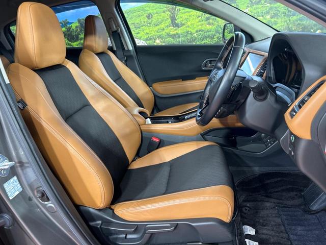 ヴェゼル ハイブリッドＺ・ホンダセンシング　バックカメラ　衝突被害軽減システム　レーダークルーズ　禁煙車　ドラレコ　コーナーセンサー　スマートキー　ＬＥＤヘッド　ビルトインＥＴＣ　純正１７インチアルミ　オートハイビーム　車線逸脱警報（8枚目）