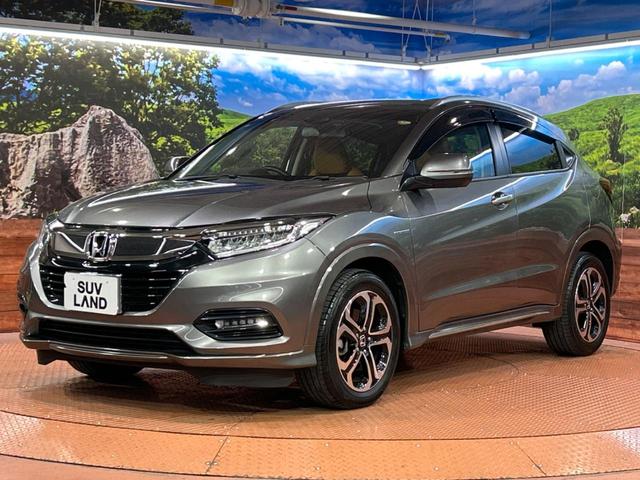 ヴェゼル ハイブリッドＺ・ホンダセンシング　バックカメラ　衝突被害軽減システム　レーダークルーズ　禁煙車　ドラレコ　コーナーセンサー　スマートキー　ＬＥＤヘッド　ビルトインＥＴＣ　純正１７インチアルミ　オートハイビーム　車線逸脱警報（21枚目）