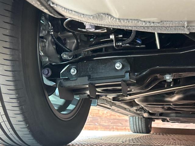 アルファードハイブリッド Ｚ　左右独立ムーンルーフ　フリップダウンモニター　純正１４インチディスプレイオーディオ　全周囲カメラ　トヨタチームメイト　デジタルインナーミラー　パワーバックドア　ブラインドスポットモニター（20枚目）