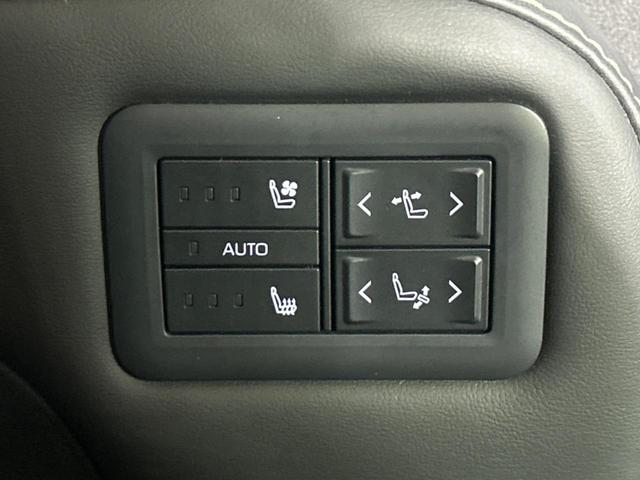 アルファードハイブリッド Ｚ　左右独立ムーンルーフ　フリップダウンモニター　純正１４インチディスプレイオーディオ　全周囲カメラ　トヨタチームメイト　デジタルインナーミラー　パワーバックドア　ブラインドスポットモニター（44枚目）