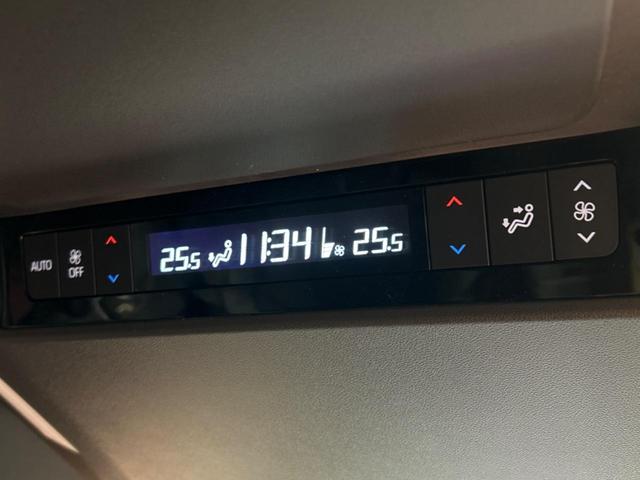 アルファードハイブリッド Ｚ　左右独立ムーンルーフ　フリップダウンモニター　純正１４インチディスプレイオーディオ　全周囲カメラ　トヨタチームメイト　デジタルインナーミラー　パワーバックドア　ブラインドスポットモニター（45枚目）