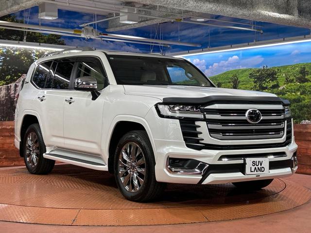 ランドクルーザー ＺＸ　モデリスタエアロ　サンルーフ　後席モニター　ＪＢＬサウンドシステム　１２．３インチナビ　ブラインドスポットモニター　全周囲カメラ　フルセグ　ＬＥＤヘッドライト　白革シート　純正２０インチアルミホイール（17枚目）